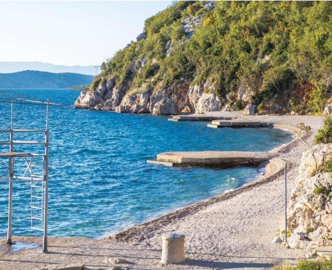 Apartmani Andiks Dramalj Exterior foto