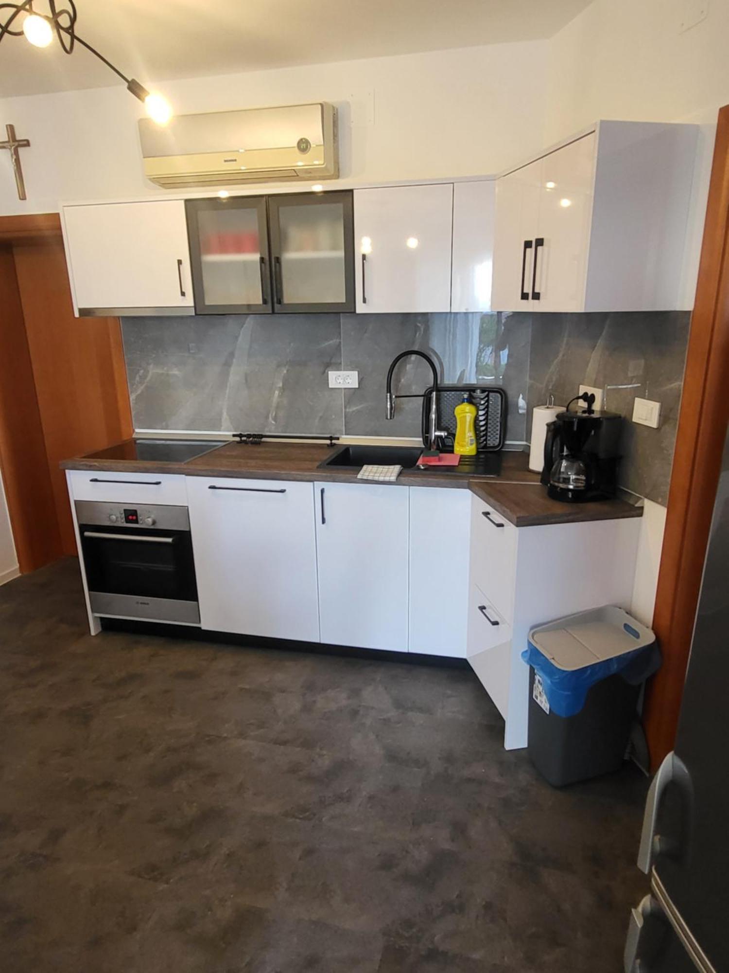 Apartmani Andiks Dramalj Exterior foto