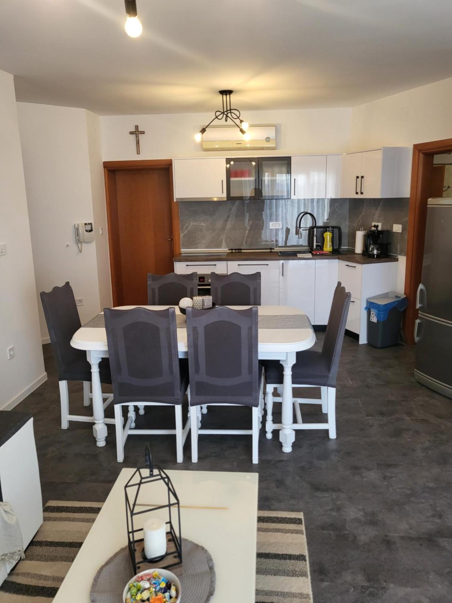 Apartmani Andiks Dramalj Exterior foto