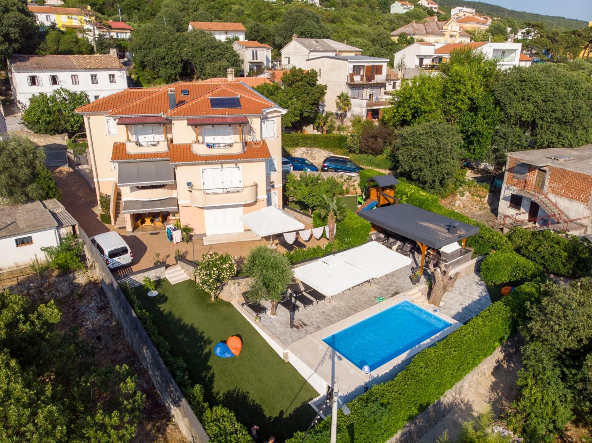 Apartmani Andiks Dramalj Exterior foto